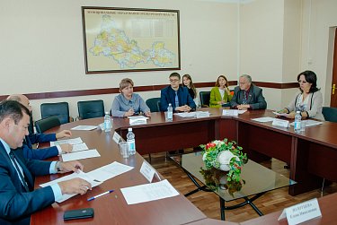 Бесплатная юрпомощь – для безработных предпенсионеров